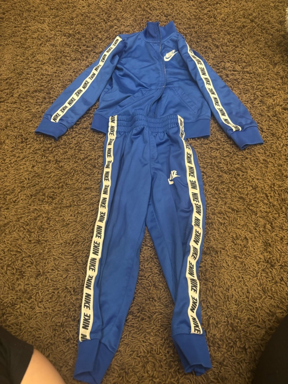 Nike Royal Blue Kids Logo Track Set with White Stripe